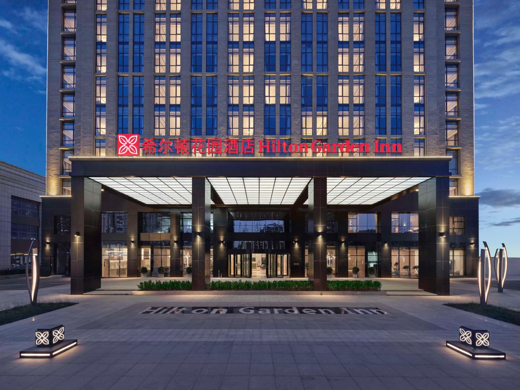 Hilton Garden Inn Tianjin Huayuan エクステリア 写真